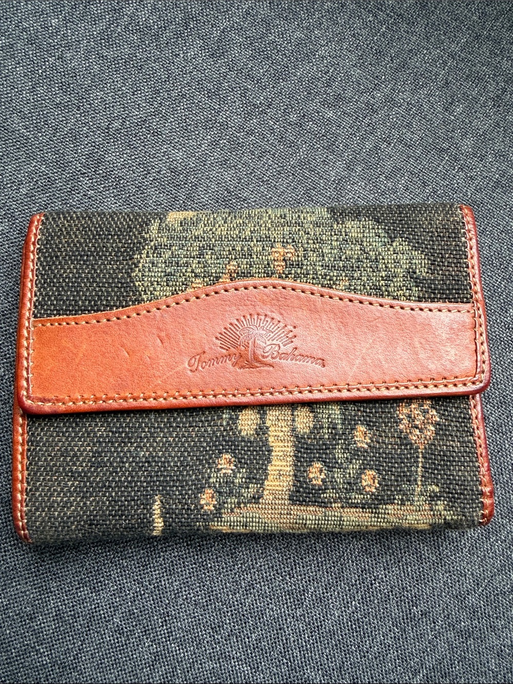 Vintage Tommy Bahama Leather Trim Palm Tree Tapestry unisex wallet